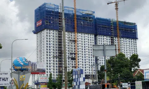 Roxana Plaza: Naviland hẹn bàn giao cuối năm 2022, khách hàng đòi phải xong “ngay lập tức”