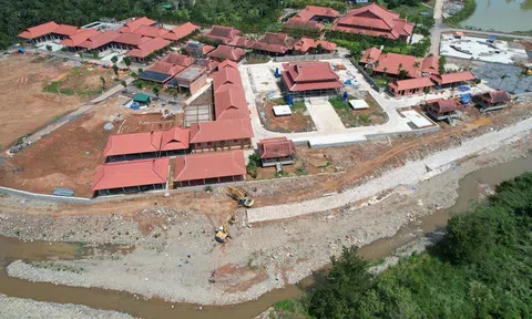 Dự án Đại Tùng Lâm Hoa Sen: Phá núi, lấp suối xây trái phép