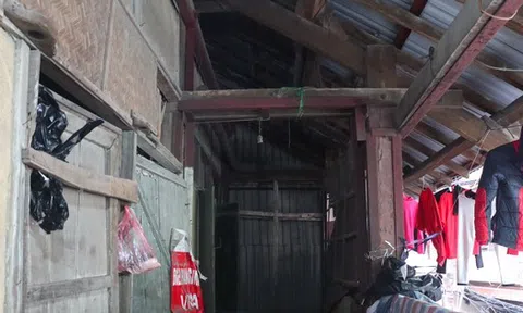Cuộc sống trong những căn tập thể gỗ 70 tuổi 'chờ sập' ở Hà Nội