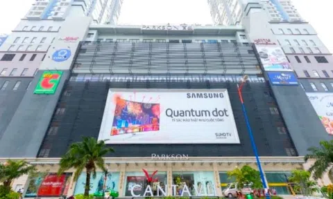 Tài chính tuần qua: Các 'ông lớn' địa ốc rầm rộ thoái vốn công ty con