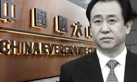 Tỷ phú sáng lập Evergrande rơi vào cảnh cô độc, bạn chơi bài đại gia lần lượt quay lưng