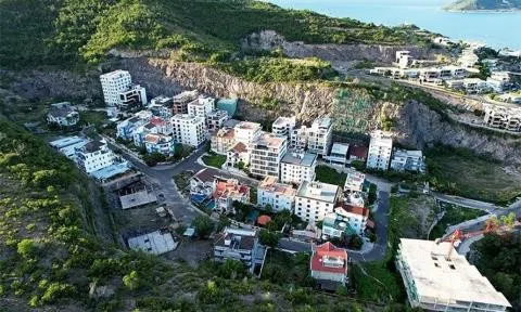 Sẽ tháo dỡ 15 biệt thự xây vượt tầng từ ngày nào?