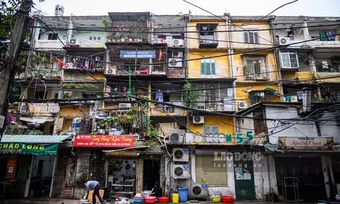 Cận cảnh 4 khu tập thể cũ phải nhanh chóng di dân tại Hà Nội