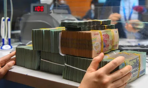 Nhiều ông lớn bất động sản vẫn "bán giấy lấy tiền" với lãi suất chót vót