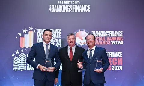 Hiệu quả chiến lược bán lẻ cộng hưởng số hóa của HDBank gây ấn tượng với tổ chức quốc tế