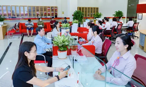 Triển khai chương trình trọng điểm của Chính phủ, HDBank mở gói vay ưu đãi 20.000 tỷ đồng cho doanh nghiệp hạ tầng và công nghệ số